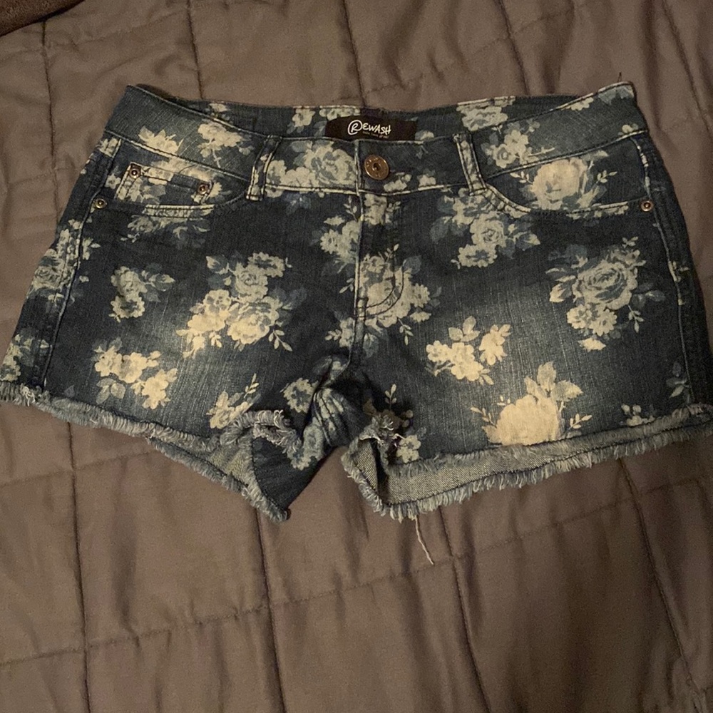 Rewash Jean shorts, size 9